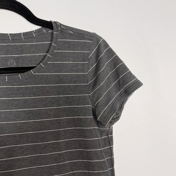 Lululemon Womens 2 Dark Heather Gray Striped Love Crew Neck Short Sleeve TShirt - Picture 3 of 5